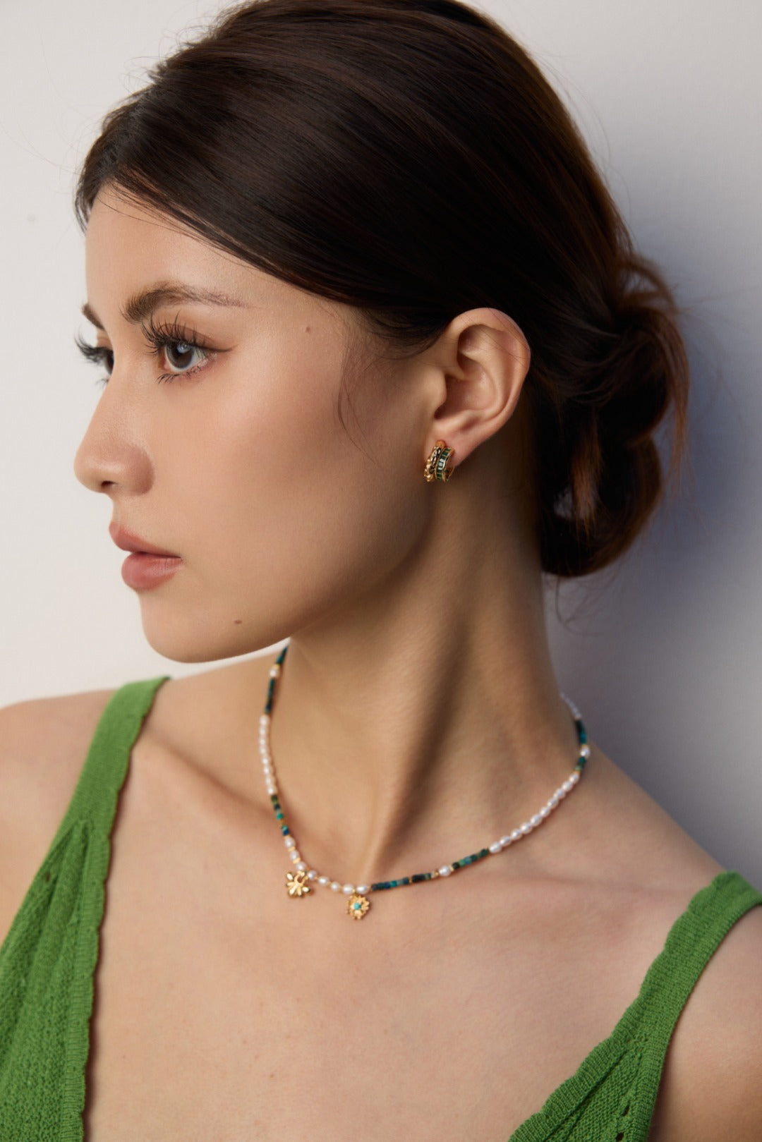Lira Hoops
