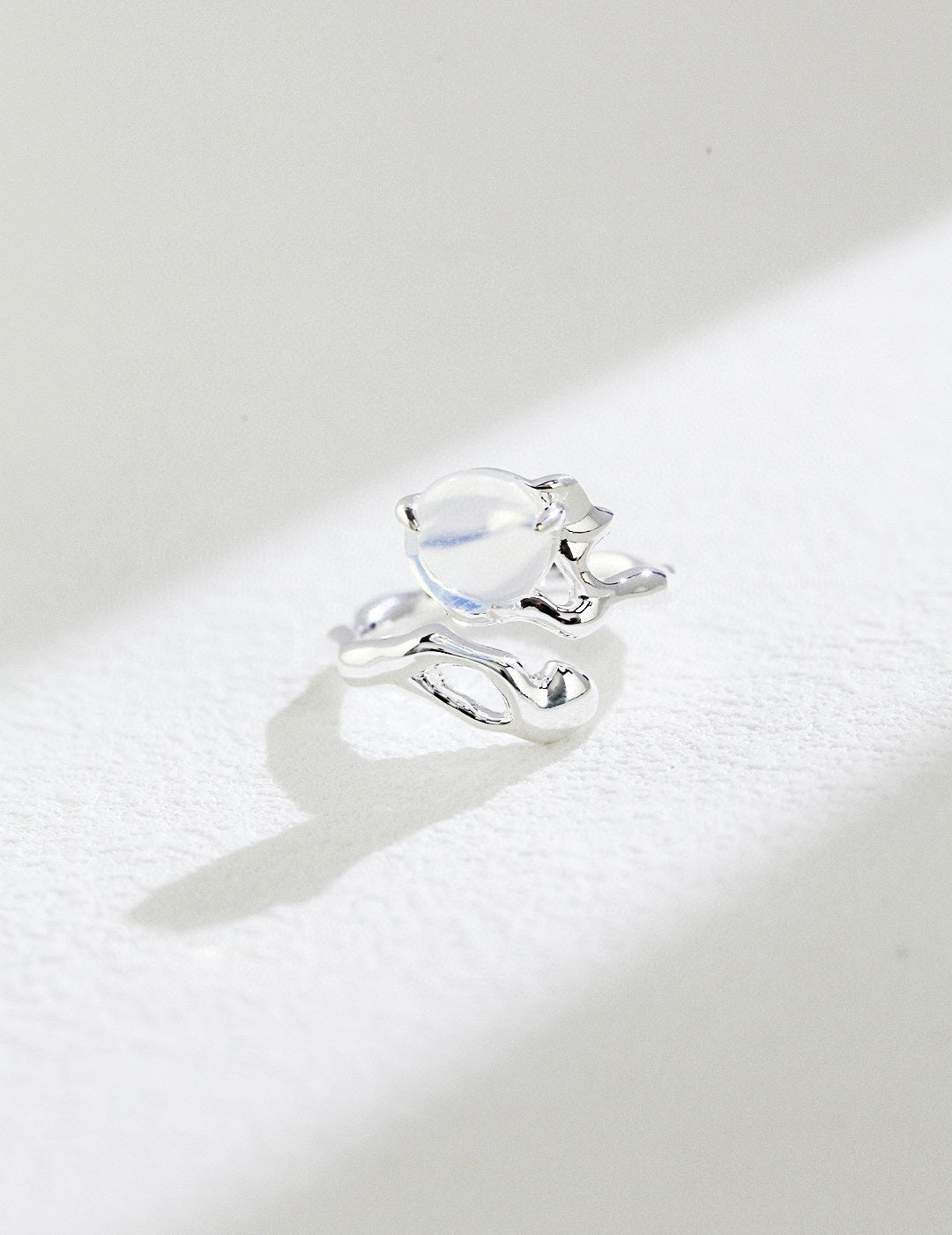 Luna Drift Ring