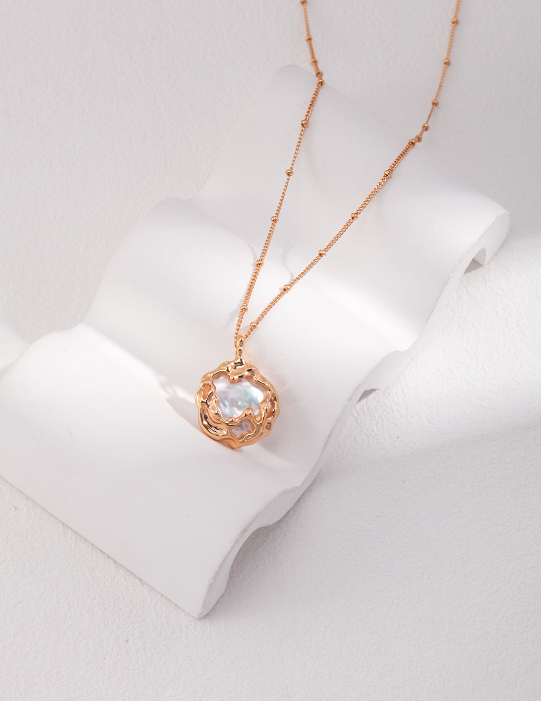 Marea Reversibile Necklace