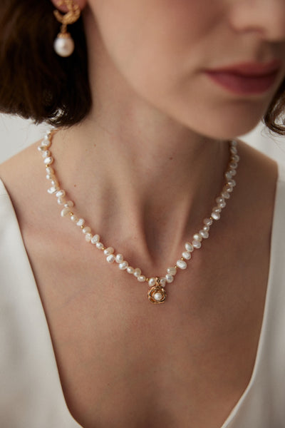 Fiore di Perla Necklace