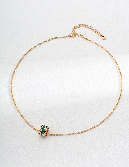 Verdalia Pendant Necklace