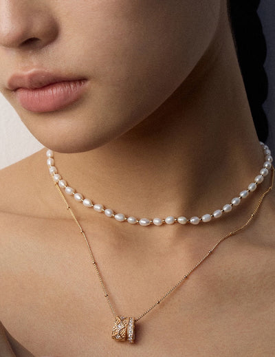 Portico Pendant Necklace