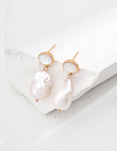 Perla Nova Earrings