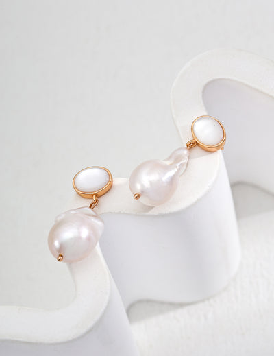 Perla Nova Earrings