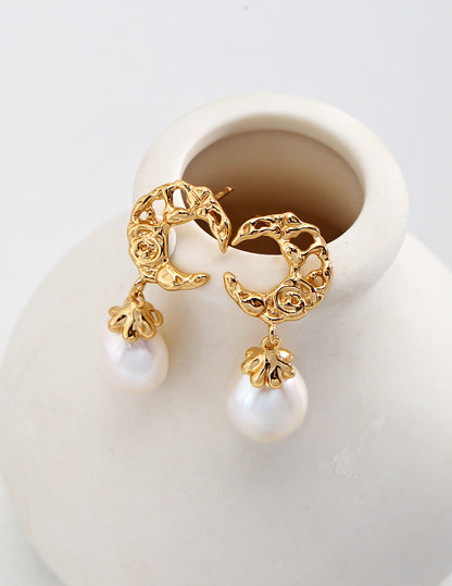 Mezza Luna Pearl Earrings