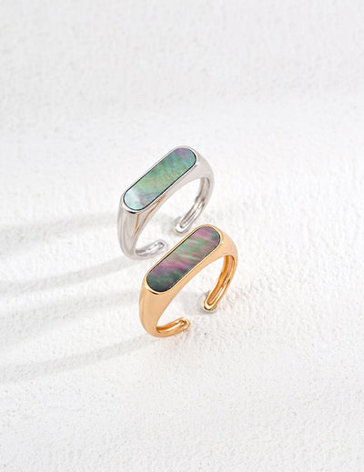 Nuvia Ring