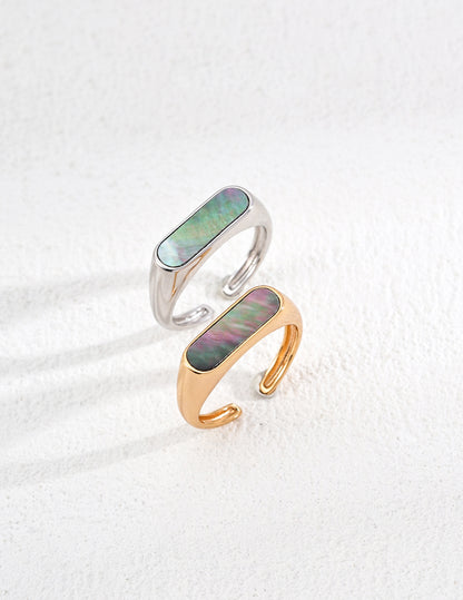 Nuvia Ring