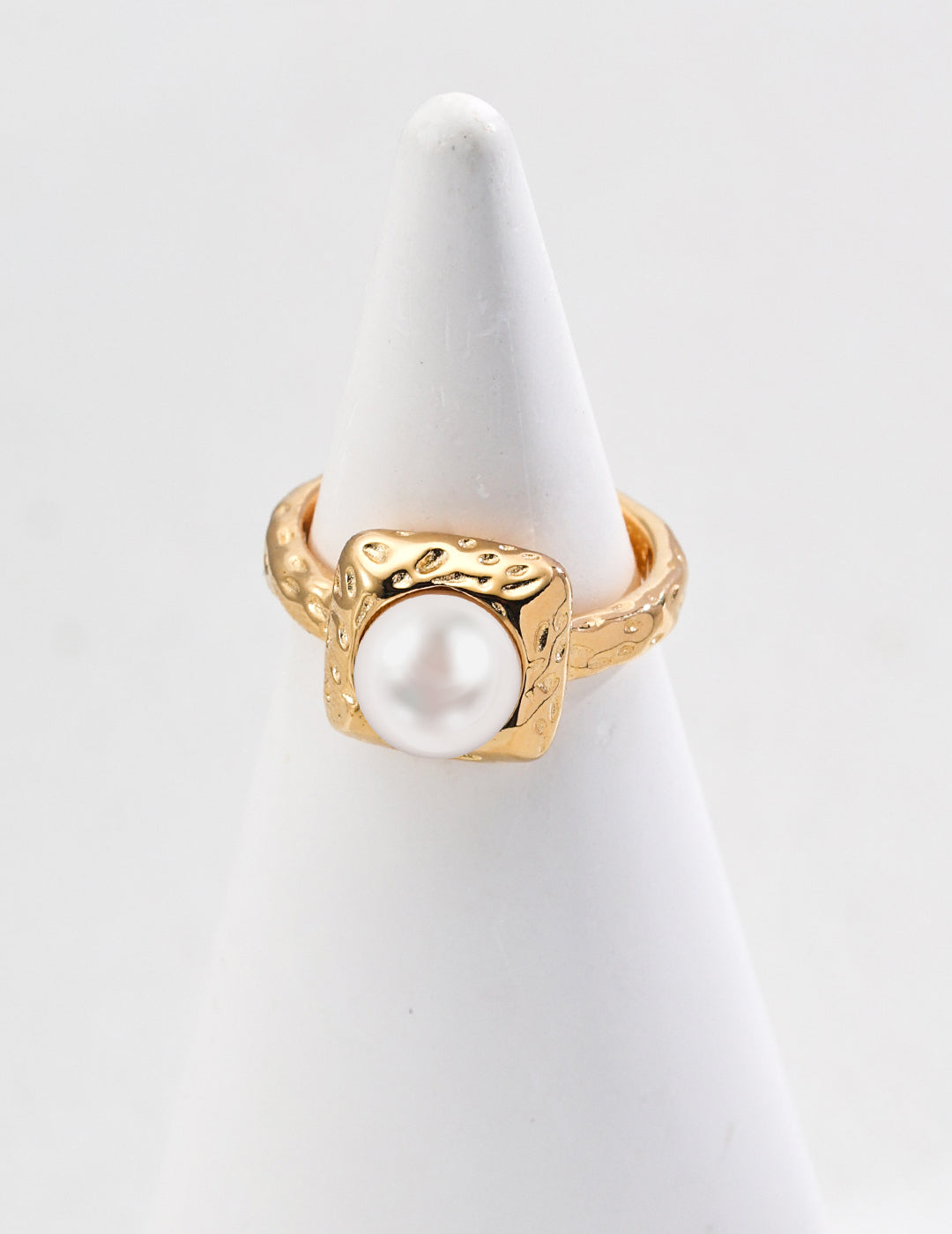 Perla Martellata Ring
