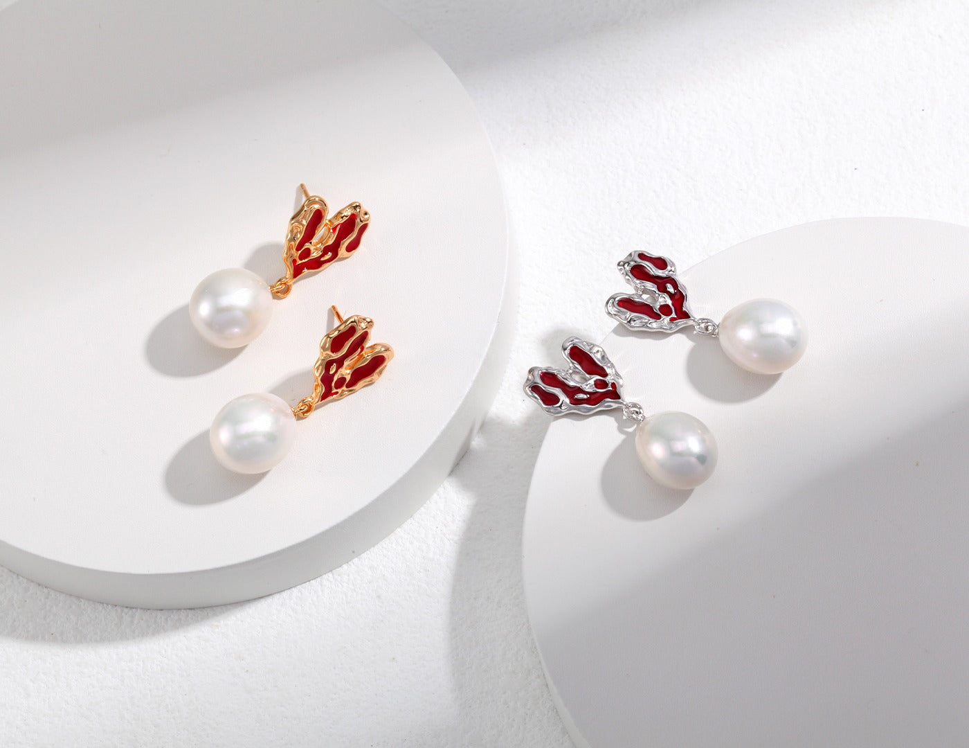 Cuore di Corallo Earrings