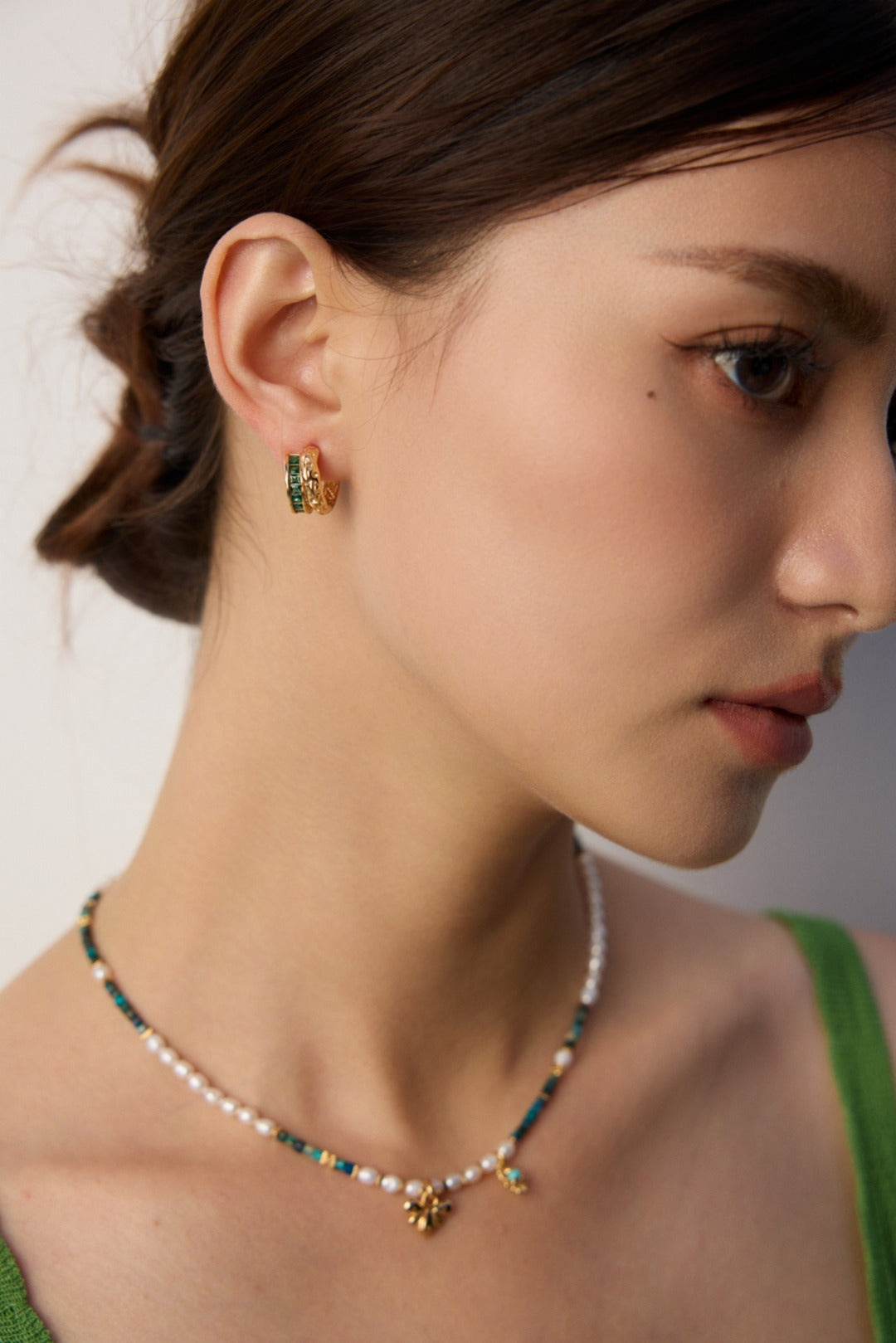 Lira Hoops