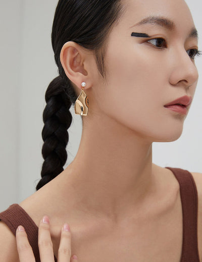 Onda Earrings